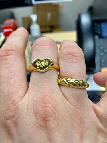 Customer photo review of B*tch Ring (gold or silver)
