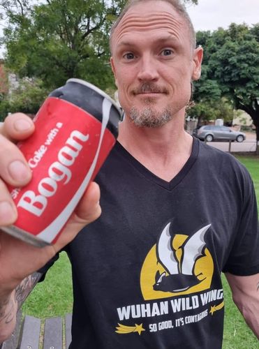 Customer photo review of Wuhan Wild Wings Premium V-Neck