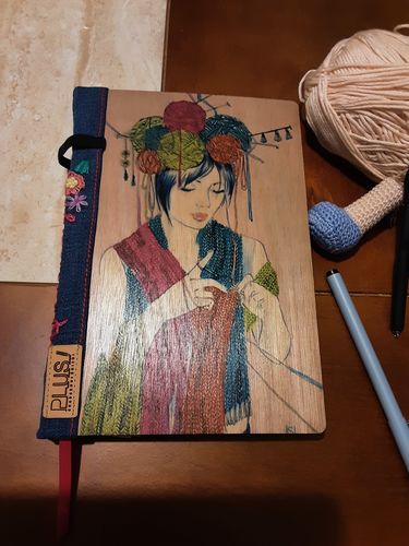 Reseña con foto de un cliente sobre Planner de Productividad y Felicidad