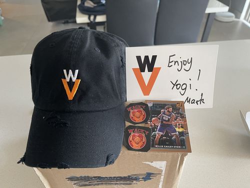 Customer photo review of The Wacky Vintage Hat