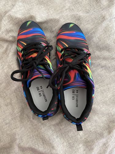 Customer photo review of Fractal Art 2 Handcrafted Sneakers