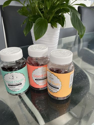 Customer photo review of Good Hair Vitamins - 3 mois