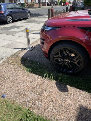 Customer photo review of SS5 Telescopic Bollard