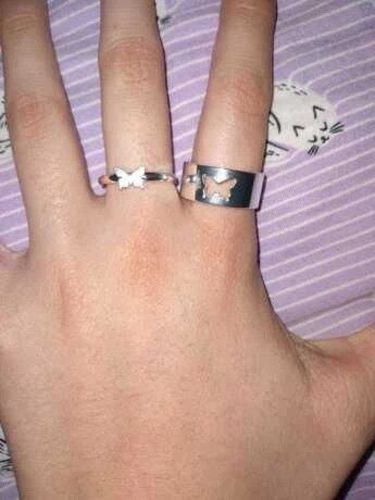 Customer photo review of Butterfly Ring Set