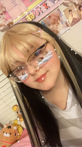 Customer photo review of Jennie long bob | capless cap wig