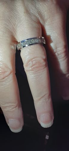 Customer photo review of 4.00-7.00 CT Emerald Cut Natural Diamonds - Eternity Rings