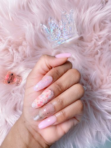 Customer photo review of Makartt X Emily Susanah Limited Edition Poly Gel Nail Extension Kit