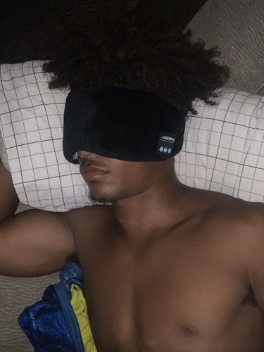 Customer photo review of SleepBand™️ Pro - Sleep Mask With Headphones