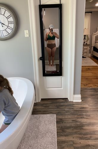 Customer photo review of Barefoot Bottom | Leopard Print