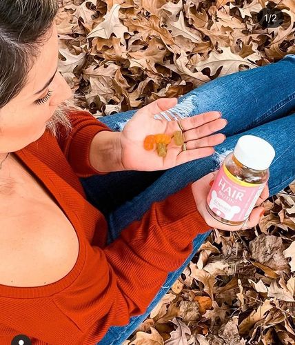 Customer photo review of Biotin Vitamin Gummies with 10000mcg biotin for Hair Growth, Skin and Nails 60 vegan gummies