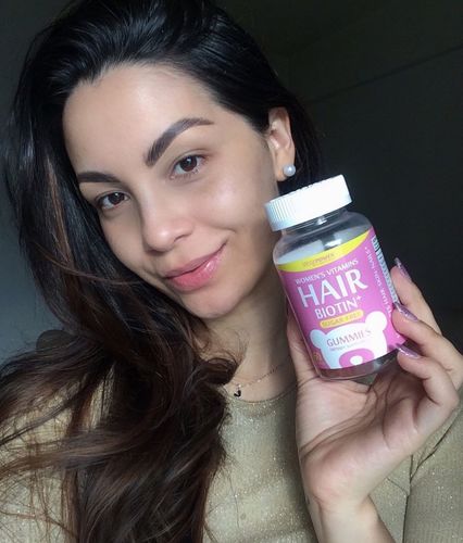 Customer photo review of Sugar-Free Biotin Vitamin Gummies with 10000mcg biotin for Hair Growth, Skin and Nails 60 Cts - 3 Natural Fruit Flavors