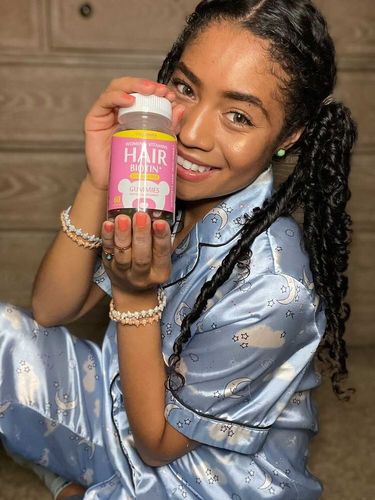 Customer photo review of Sugar-Free Biotin Vitamin Gummies with 10000mcg biotin for Hair Growth, Skin and Nails 60 Cts - 3 Natural Fruit Flavors