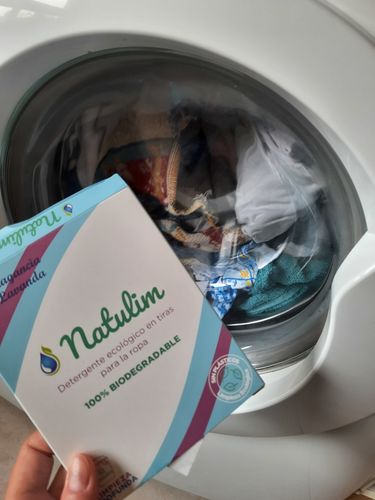 Customer photo review of Eco-Tiras de Detergente 40 lavados Natulim