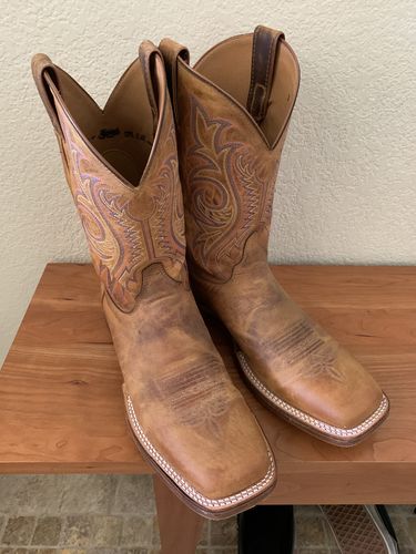 Customer photo review of Justin Men’s Bent Rail Caddo Summer Western Boot BR770