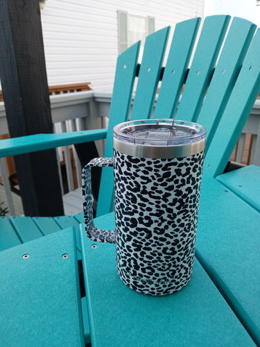 Customer photo review of Mug Buddy | Snow Leopard | 24oz