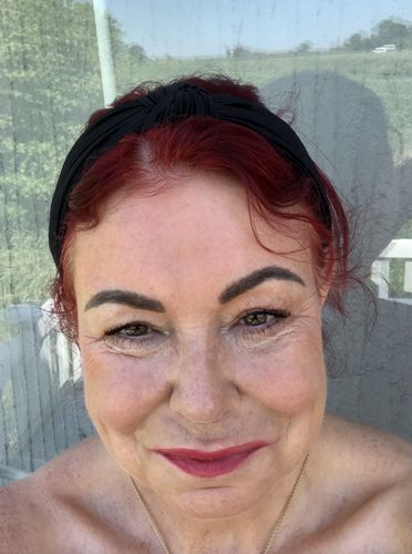 Customer photo review of Rosalique 3 in 1 Anti-Redness Miracle Formula SPF50 Sample 3ml