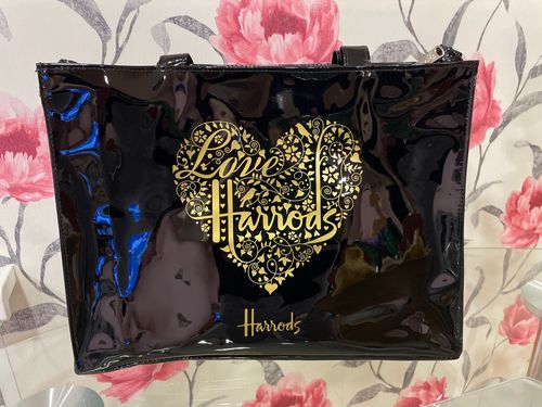 Customer photo review of Reusable Fashion PVC Shopping Bag Eco Friendly Large Capacity Waterproof Handbags