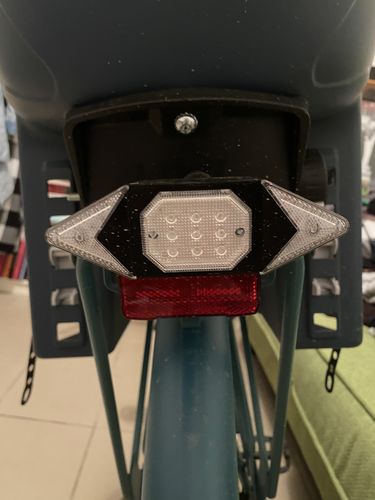 Customer photo review of Clignotant Sans Fil Tilty™ - 17,99€