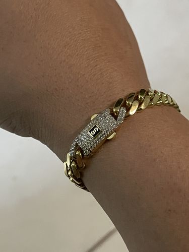 Customer photo review of *NEW* 14K Monaco Hollow Bracelet JTJ™-