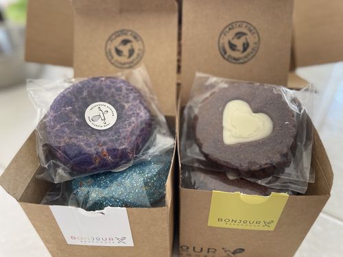 Customer photo review of Amour de Pride β€οΈπ§‘ππππ