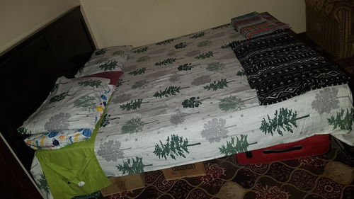 Customer photo review of Bed Organizer-Olive Green