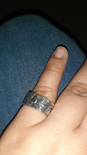 Customer photo review of Anello Fiore di Loto