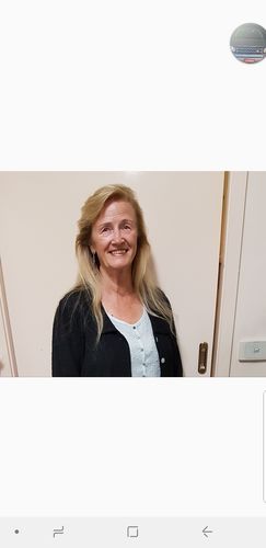 Customer photo review of Extreme Length Hair Shampoo Bundle