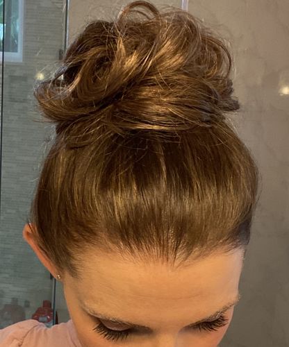 Customer photo review of Top Knot Ponytail Holder