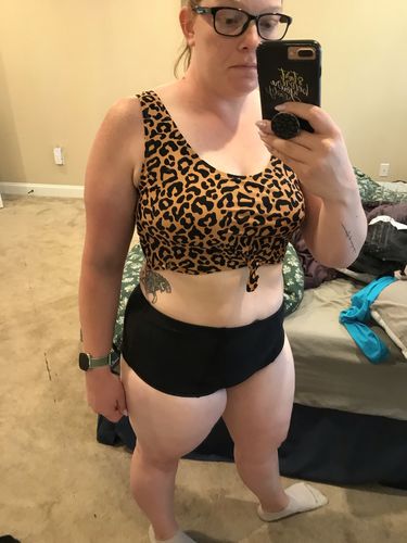 Customer photo review of Traveler Top | Leopard Print