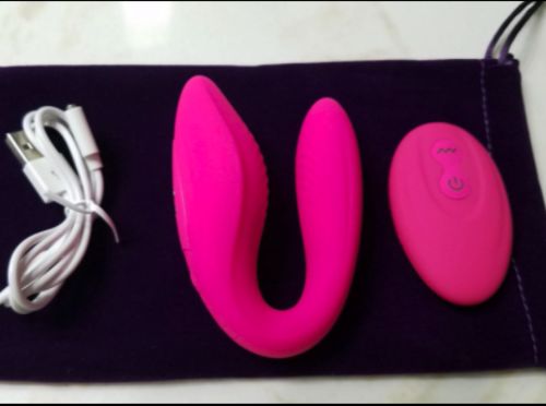Customer photo review of Rechargeable Clitoral & G-Spot Vibrator For Couples