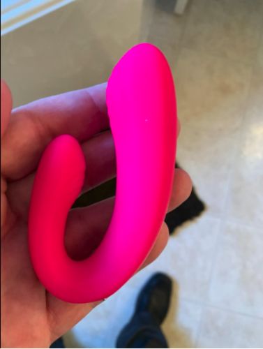 Customer photo review of Rechargeable Clitoral & G-Spot Vibrator For Couples