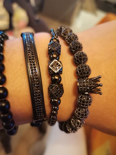 Reseña con foto de un cliente sobre Pack Pulseras Black King Signature