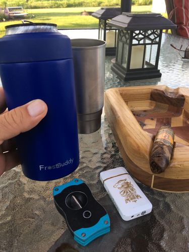 Customer photo review of Universal Buddy 2.0 | Royal Blue