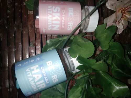Customer photo review of Hair Vitamin Gummies