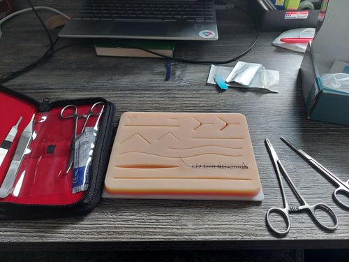 Customer photo review of Suture Practice Kit - EU and UK
