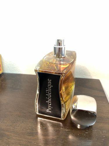 Customer photo review of Jovoy Psychedelique Eau De Parfum 100ml