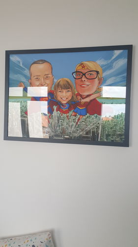 Customer photo review of Caricature dessinée à la main : En mode superhéros