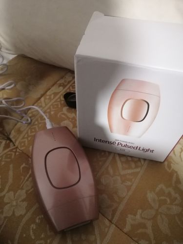 Customer photo review of Depiladora Láser DepiLife™