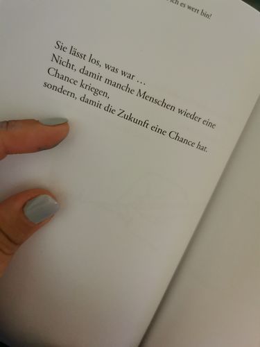 Customer photo review of Mein neues Buch: "Weil ich es WERT bin!"