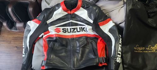 Customer photo review of Black and white suzuki gsxr motorycle jacket with armor protection