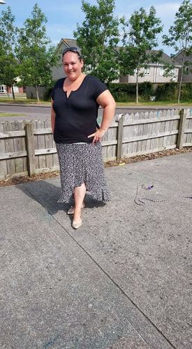 Customer photo review of Sophie Black Ditsy Print Maxi Skirt