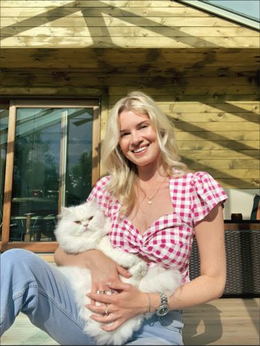 Customer photo review of Pearl Dreamy Curler by TR