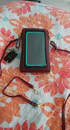 Customer photo review of Women 6.5 Inch Touch Screen Bag, RFID Clutch Bag, Large Capacity Multi-Pocket Crossbody Phone Bag