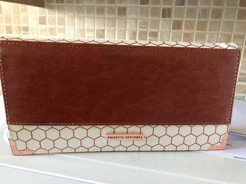 Customer photo review of "Queen Bee" Honeycomb Continental Fab-Purse