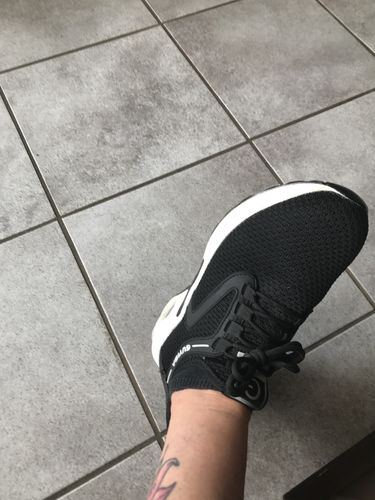 Customer photo review of FansGemacht Bequeme, verschleißfeste, leichte Sicherheitsarbeitsschuhe