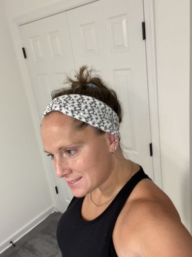 Customer photo review of SLATE - 4'' Headband