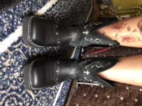Customer photo review of Justin Gypsy Mandra Women's Western Boots - GY9977