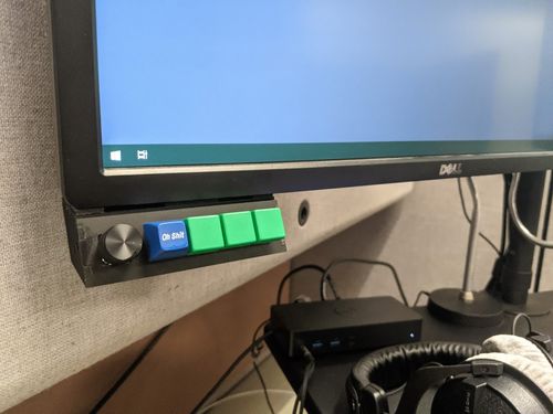 Customer photo review of Macropad1x5 Kit by LS Keyboards and Pikatea