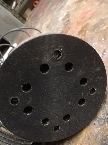 Customer photo review of Klett-Schleifteller 125 mm, Exzenterschleifer PEX 270 A / AE, 8 Löcher