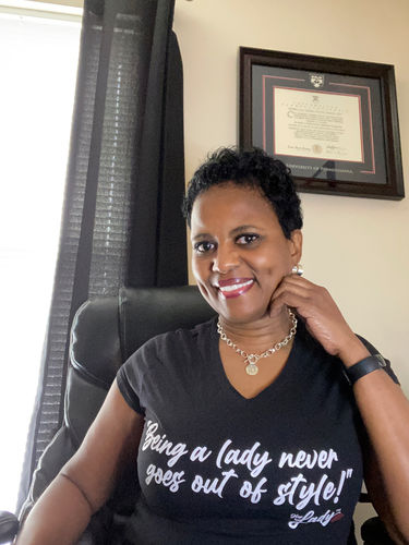 Customer photo review of Hey Lady💋™ by Kelli “Motto” Women’s V-Neck T-shirt